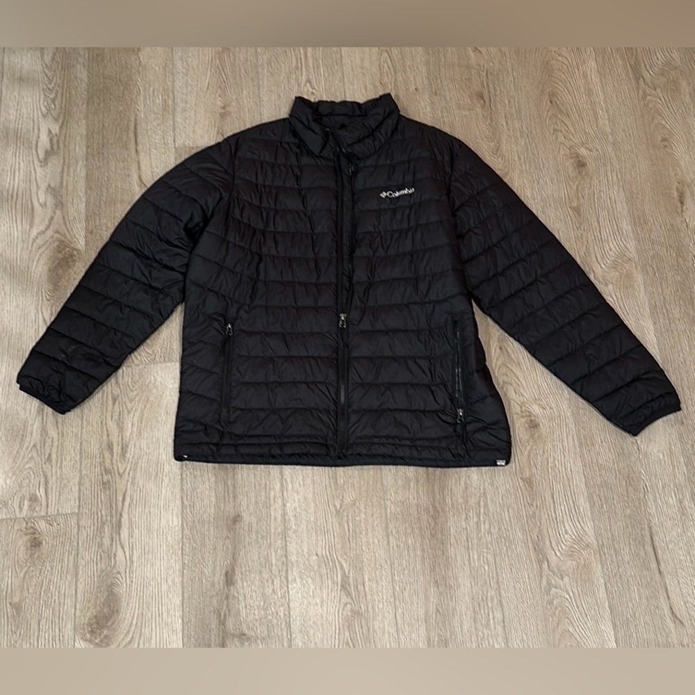 Mens Columbia black puffer jacket - Size Large